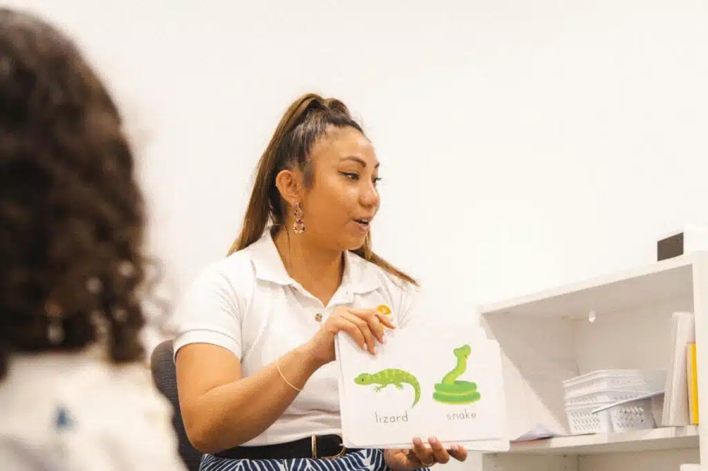 Shichida teacher flashing flashcards