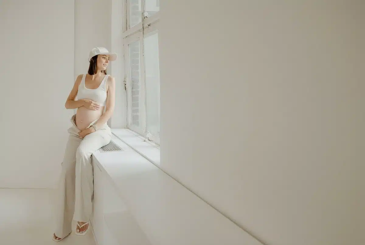 Mindfulness and Prenatal Bonding - Conscious Pregnancy