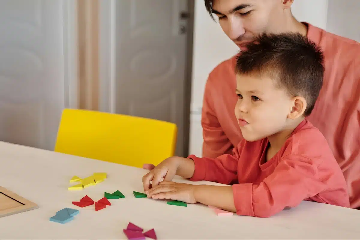 Thinking skills for kids - Spend time playing and exploring with your child