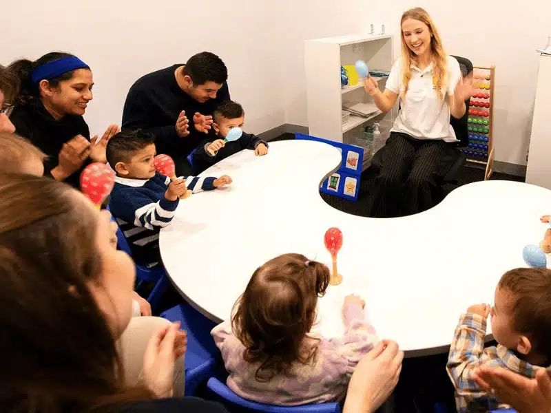 child parent maracas u table